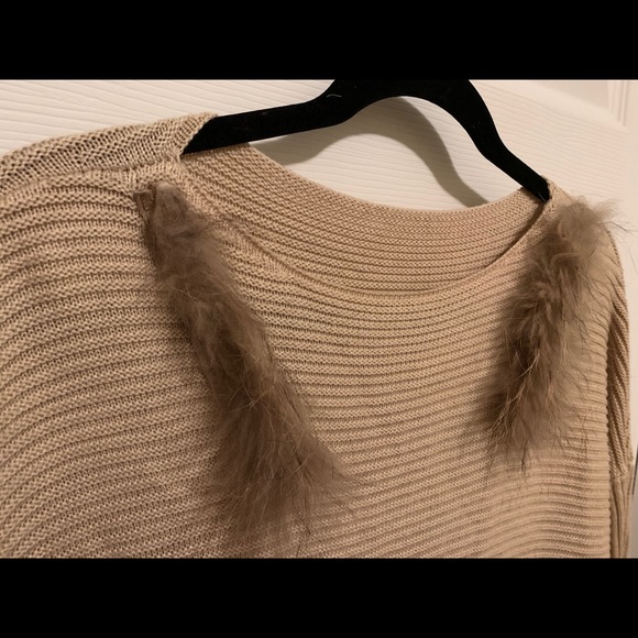 sweater with real fur - Picture 5 of 5